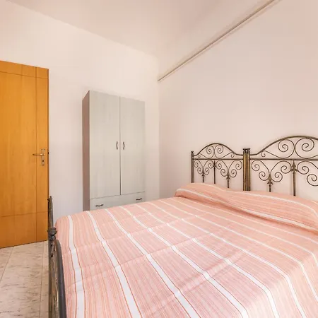 Apartment In Rivabella Near The Gallipoli